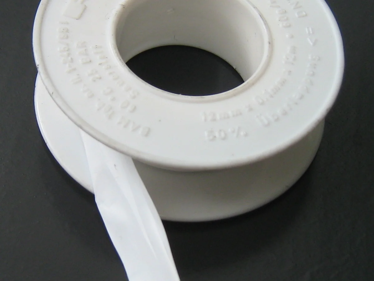 100% pure skived PTFE film tape roll on core